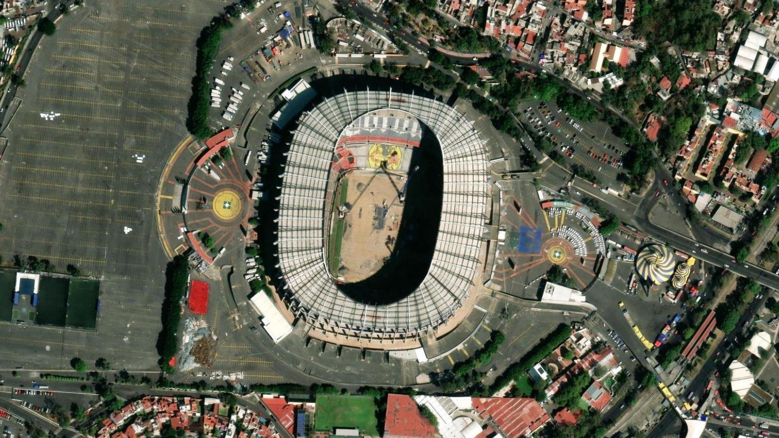 SatPin game interface showing map pin placement